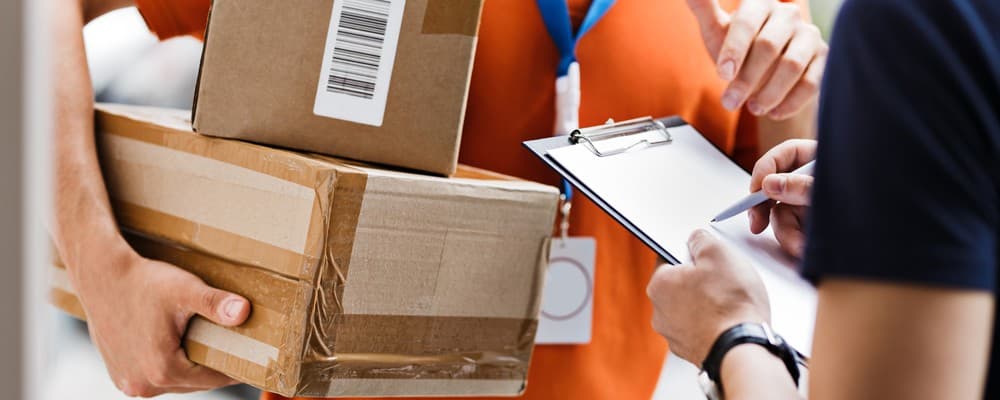 Paquetería Seur, Nacex y UPS